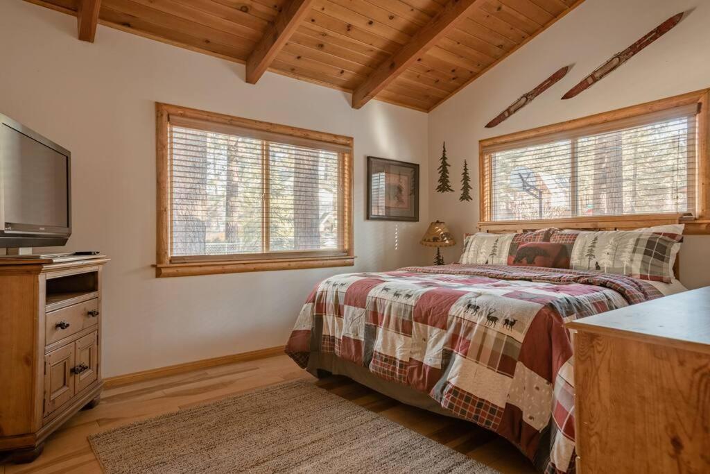 Hot Tub*Kids Room*Family Cabin Биг-Бэар-Сити Экстерьер фото