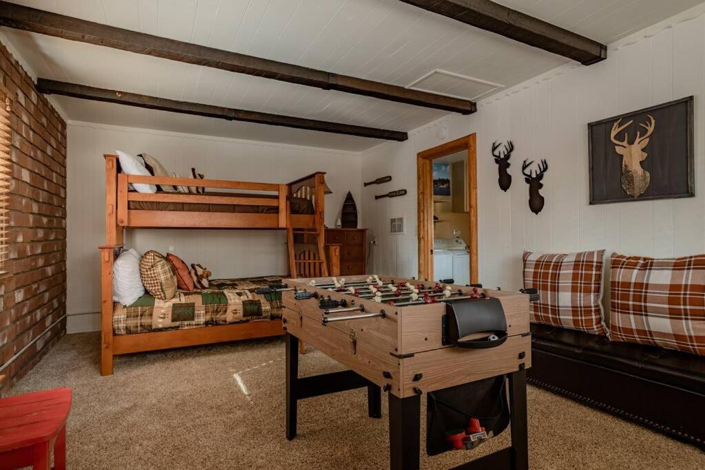 Hot Tub*Kids Room*Family Cabin Биг-Бэар-Сити Экстерьер фото
