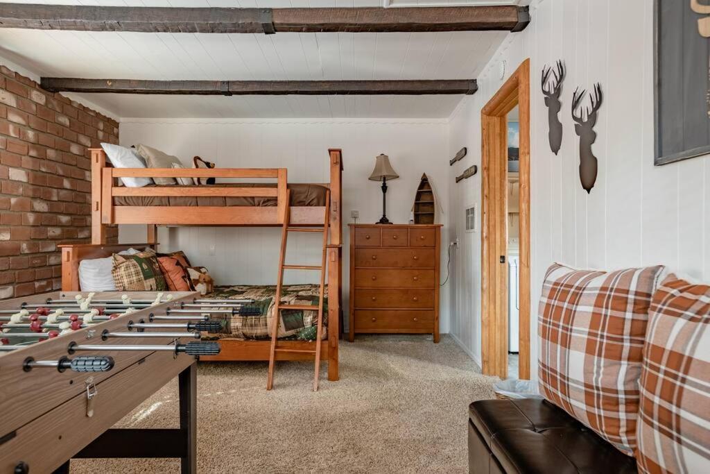 Hot Tub*Kids Room*Family Cabin Биг-Бэар-Сити Экстерьер фото