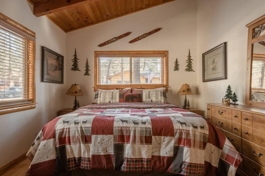 Hot Tub*Kids Room*Family Cabin Биг-Бэар-Сити Экстерьер фото