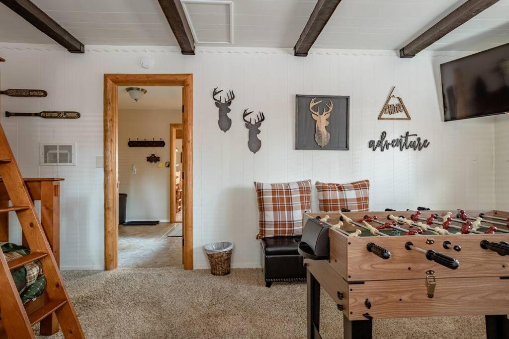 Hot Tub*Kids Room*Family Cabin Биг-Бэар-Сити Экстерьер фото